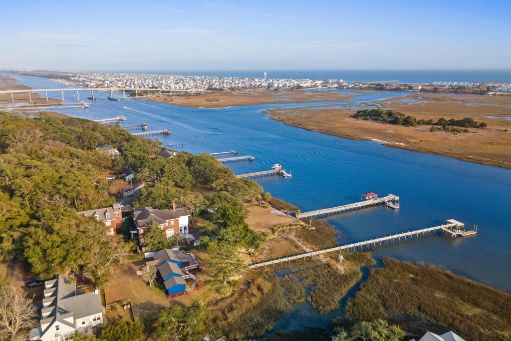 Dolphin Cove - Whole Waterfront House With Dock Villa Ocean Isle Beach Bagian luar foto
